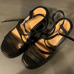 GANNI PLATFORM LEATHER SANDALS